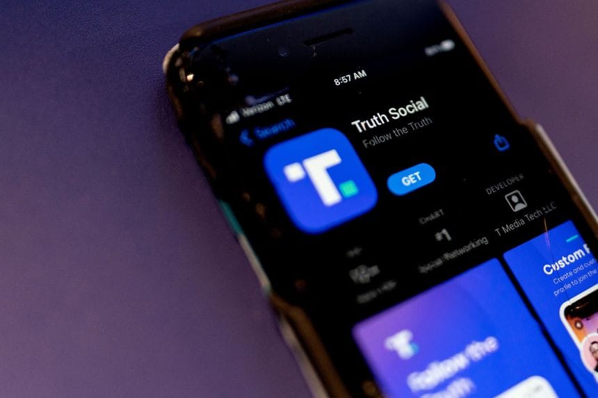 แอปพลิเคชัน Truth Social เมื่อวันที่ 21 กุมภาพันธ์ 2022