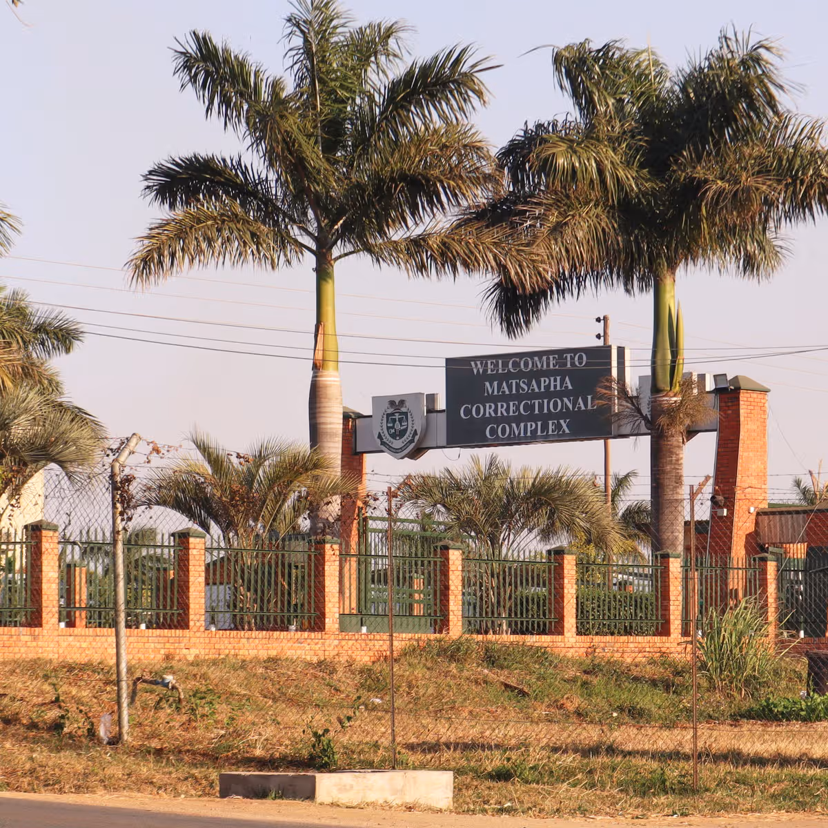 ศาลตัดสินเข้าข้างชาย 4 คนที่ถูกเนรเทศไปแอฟริกา หลังถูกปฏิเสธไม่ให้พบทนายนาน 9 เดือน