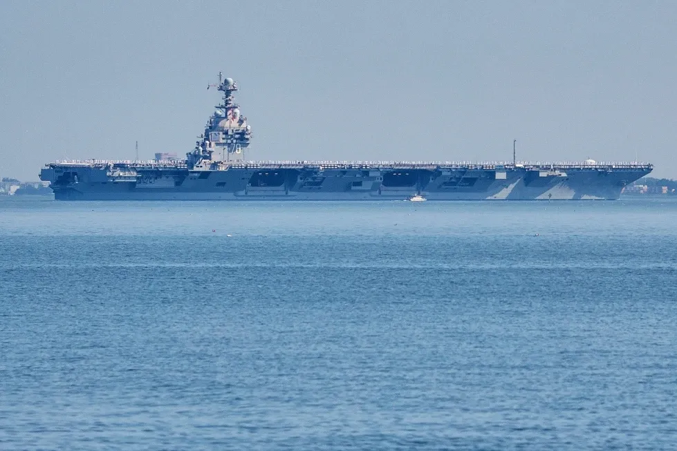 เรือบรรทุกเครื่องบินใหญ่ที่สุดในโลก USS Ford เตรียมกลับฐานหลังออกทะเลกว่า 300 วัน