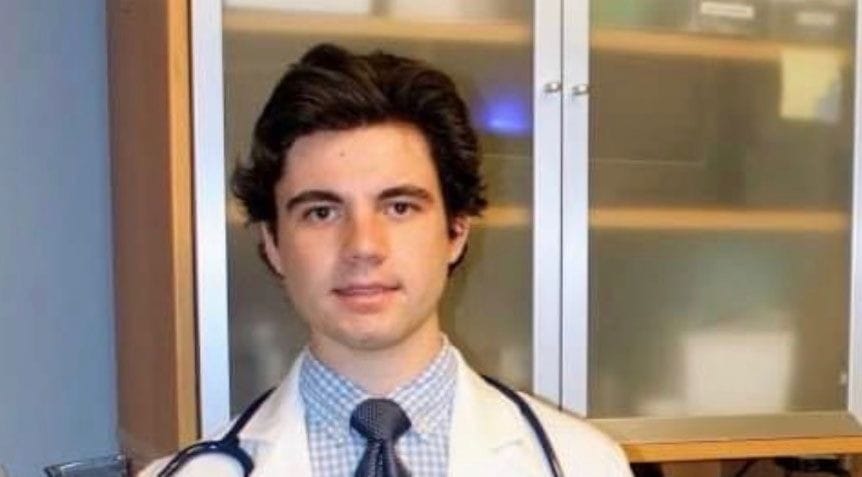 นักศึกษาทันตแพทย์เสียชีวิตใน 'ไอซียูปลอม' ขณะแพทย์ทางไกลดูแลผ่านจอวิดีโอ ทนายเผย