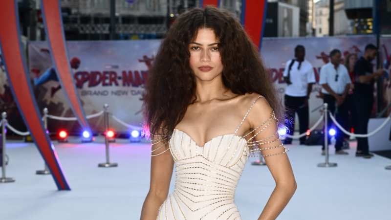 ย้อนแฟชั่นสุดปังของเซนดายา (Zendaya) ตลอดหลายปี จากดิสนีย์ถึงพรมแดงสไปเดอร์แมน