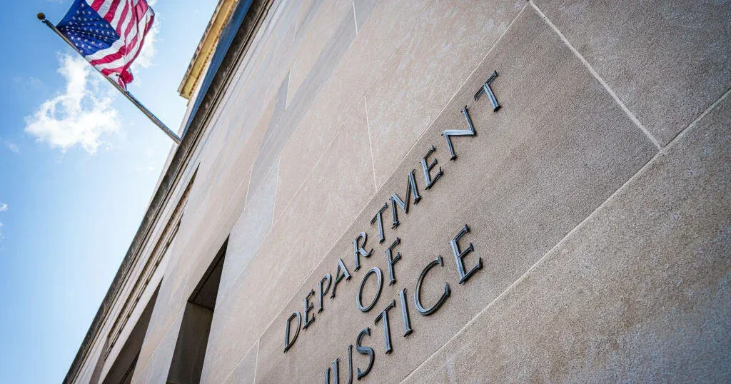 DOJ ยื่นศาลลับ ขอเนรเทศหญิงอัฟกันต้องหาเชื่อมโยง ISIS คดีทดสอบครั้งแรก
