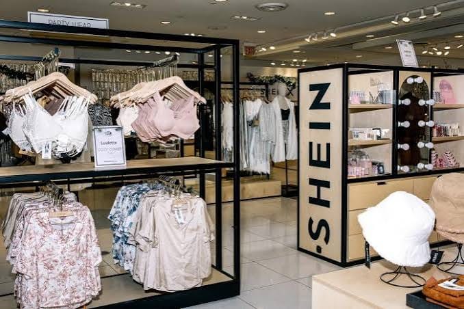 SHEIN ตั้งเป้ามูลค่าเกือบ 27,000 ล้านดอลลาร์ ก่อนเข้าตลาดหุ้นฮ่องกง