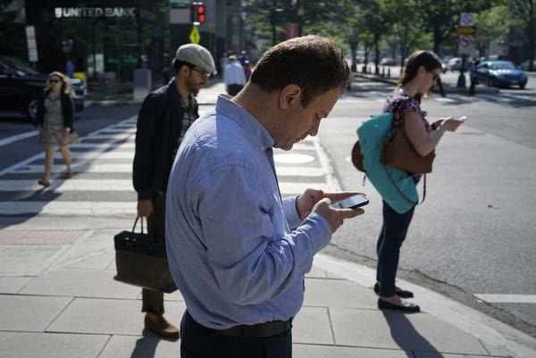 ข้อมูลของคุณอยู่ทุกที่ รัฐบาลซื้อมันโดยไม่ต้องมีหมายศาล