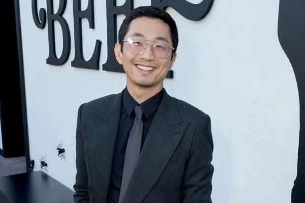 ผู้สร้างซีรีส์ Beef ลี ซองจิน เผย 3 เหตุการณ์จริงที่เป็นแรงบันดาลใจให้ซีซั่น 2 (Exclusive)