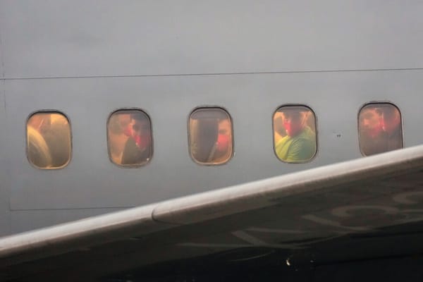 ผู้อพยพที่ขอลี้ภัยในสหรัฐฯ ถูกสั่งเนรเทศไปประเทศที่สาม