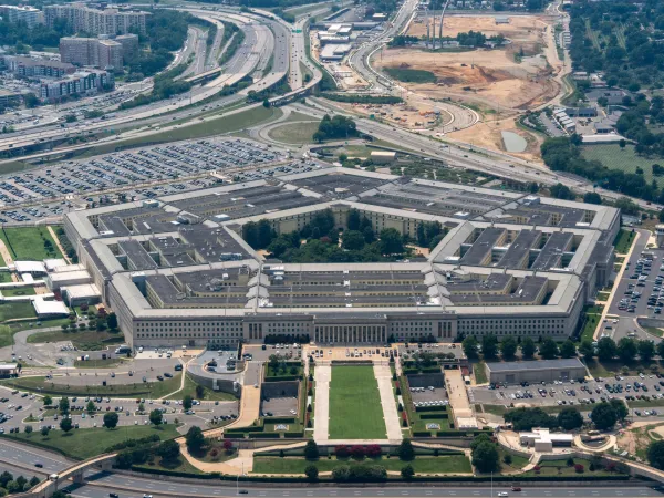 นักข่าว Stars and Stripes ที่ถูกไล่ออกฟ้องรัฐบาลทรัมป์ฐานปิดกั้นเสรีภาพสื่อ